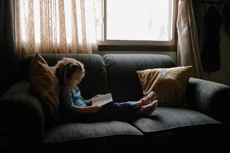 Как научить ребенка любить чтение?
