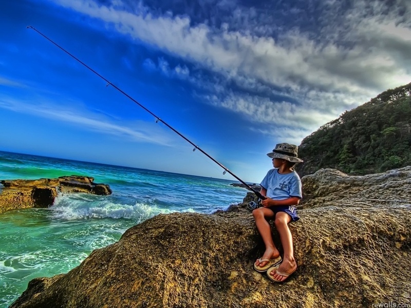 Рыбалка с детьми, спиннинг для ребенка