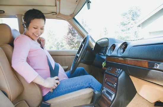 Большинство беременных не могут отказать себе в удовольствии водить автомобиль