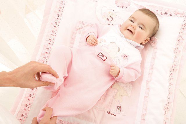 Одежда для новорожденных - правила выбора